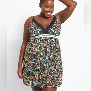 Cacique Intimates Floral Lace Trim Adjustable straps Chemise Size 18/20